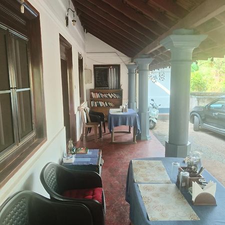 Bed and Breakfast Perch Next Door Kannur Exterior foto