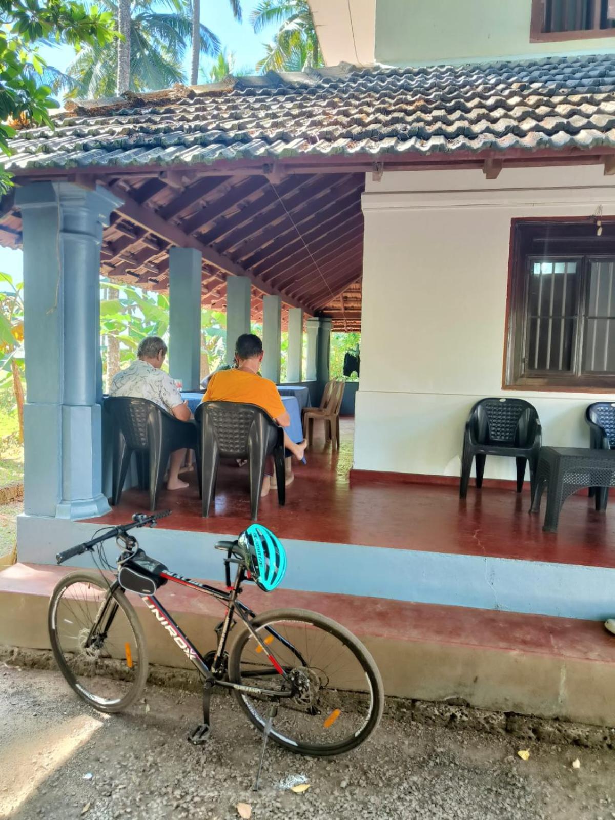 Bed and Breakfast Perch Next Door Kannur Exterior foto