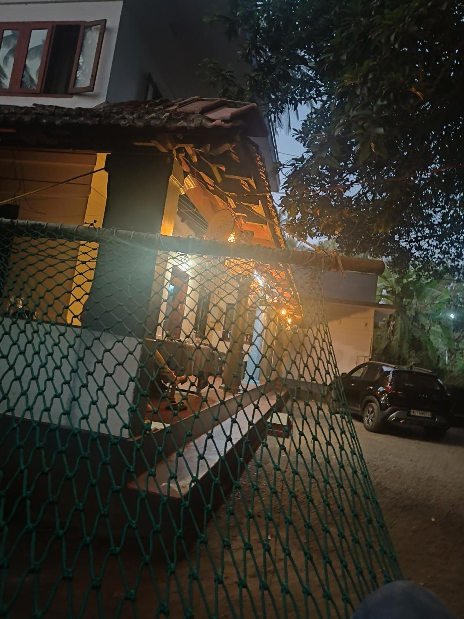 Bed and Breakfast Perch Next Door Kannur Exterior foto